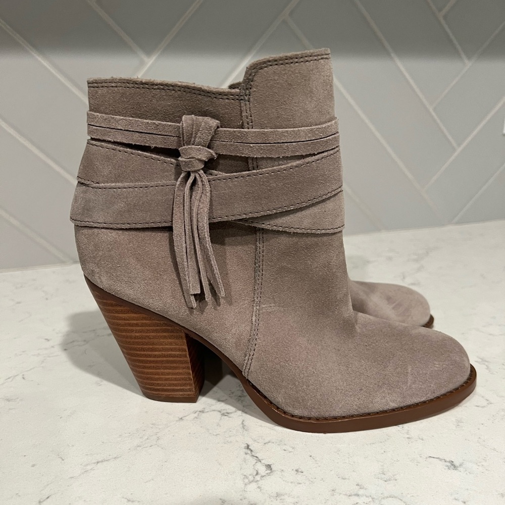 Sole Society Rumi Tassel Bootie - Size 8. Worn once.